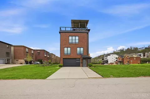 253 St Peters St, Cincinnati, OH 45226