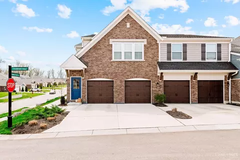 693 Tradition Rdg, Cincinnati, OH 45245