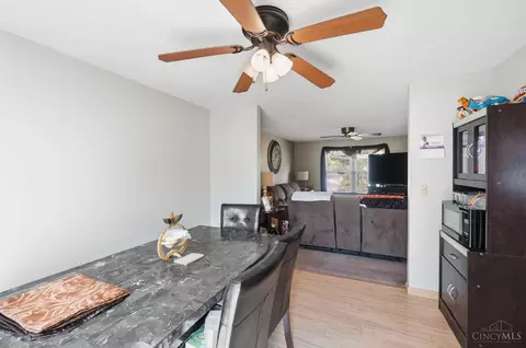 Dining - 6893 Sequoia Ct, Mason, OH 45040 photo 3 of 4