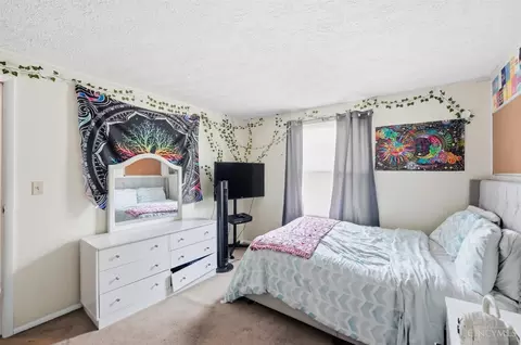 Bedroom - 6893 Sequoia Ct, Mason, OH 45040 photo 6 of 7
