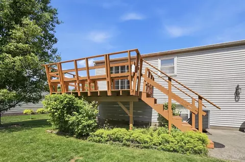 Exterior - 6893 Sequoia Ct, Mason, OH 45040 photo 13 of 20