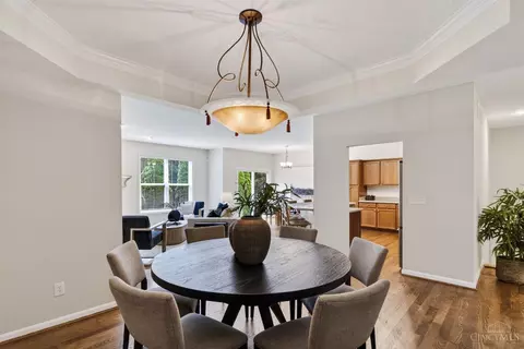 Dining - 8022 Stonegate Dr, Cincinnati, OH 45255 photo 2 of 6