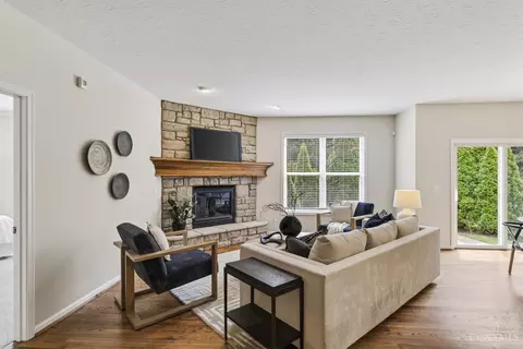 Living - 8022 Stonegate Dr, Cincinnati, OH 45255 photo 1 of 3