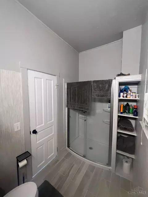 2901 Marshall Ave, Cincinnati, OH 45220 photo 5