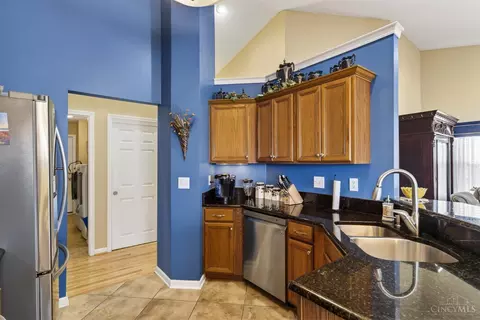 7007 Boulder Path Dr, Cincinnati, OH 45247 photo 23