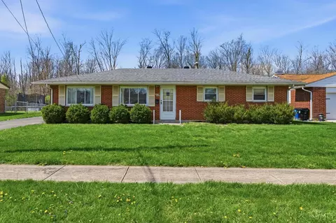 409 Forest Lake Dr, Wilmington, OH 45177