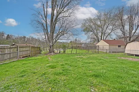 Exterior - 117 Waxwing Dr, Reading, OH 45215 photo 5 of 6