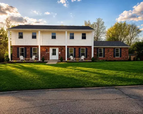 3543 Rackacres Dr, Cincinnati, OH 45211
