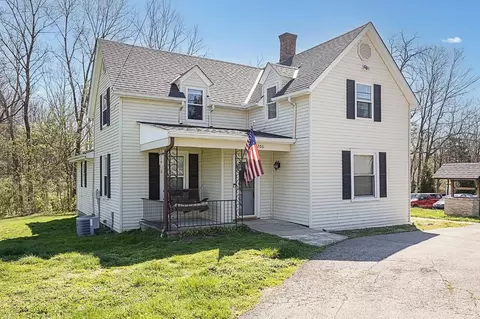 9206 Kemper Rd, Symmes Twp, OH 45140