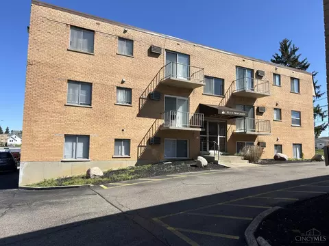 Exterior - 6273 Cheviot Rd, Cincinnati, OH 45247 photo 2 of 6