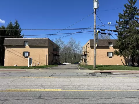6273 Cheviot Rd, Cincinnati, OH 45247