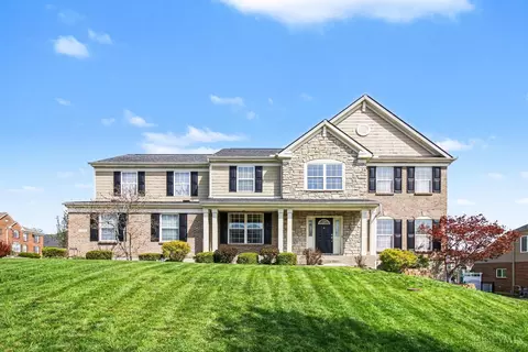 7277 Susan Springs Dr, West Chester, OH 45069