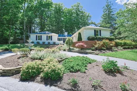 7811 Shawnee Run Rd, Cincinnati, OH 45243