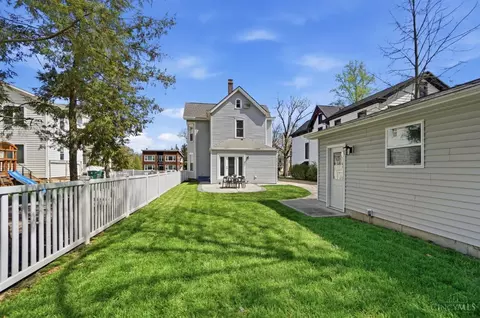 Exterior - 1317 Grace Ave, Cincinnati, OH 45208 photo 8 of 14