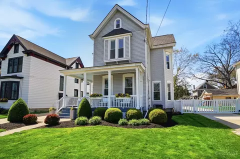 Exterior - 1317 Grace Ave, Cincinnati, OH 45208 photo 2 of 14