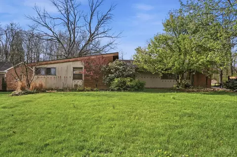Exterior - 1905 Greenpine Dr, Cincinnati, OH 45231 photo 2 of 28