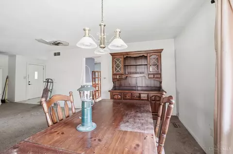 Dining - 1905 Greenpine Dr, Cincinnati, OH 45231 photo 3 of 3