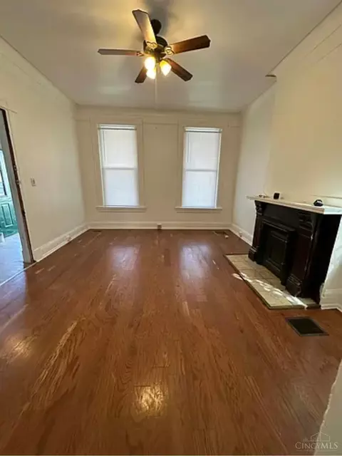 3019 Hackberry St, Cincinnati, OH 45206 photo 2