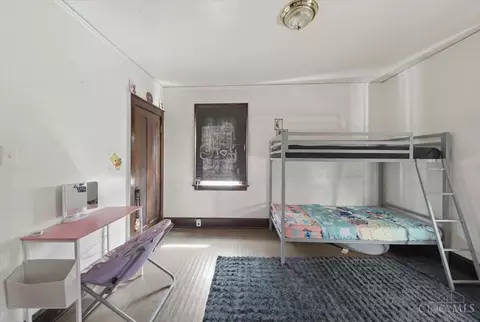 Bedroom - 808 Kirbert Ave, Cincinnati, OH 45205 photo 7 of 10