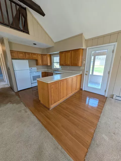 Kitchen - 7080 Middleboro Rd, Blanchester, OH 45107 photo 1 of 1