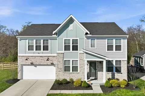 1267 Autumnview Dr, Batavia, OH 45103