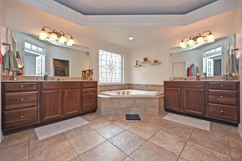 Bath - 4220 St Cloud Way, Cleves, OH 45002 photo 2 of 8