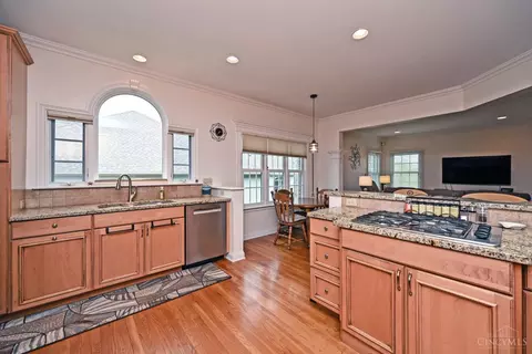 Kitchen - 4220 St Cloud Way, Cleves, OH 45002 photo 6 of 8