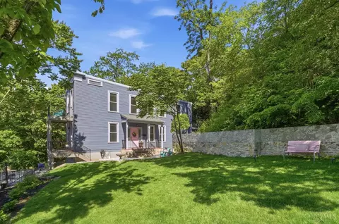 Exterior - 506 Boal St, Cincinnati, OH 45202 photo 8 of 21