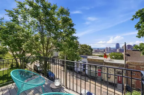 Exterior - 506 Boal St, Cincinnati, OH 45202 photo 7 of 21