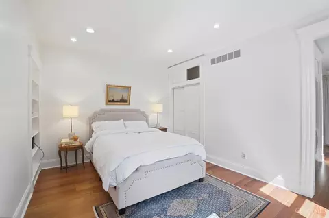 Bedroom - 506 Boal St, Cincinnati, OH 45202 photo 1 of 3