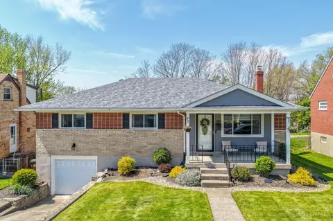 3351 Glenmont Ln, Cincinnati, OH 45248