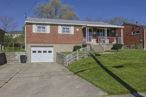 Exterior - 607 Libbejo Dr, Cincinnati, OH 45233 photo 1 of 6