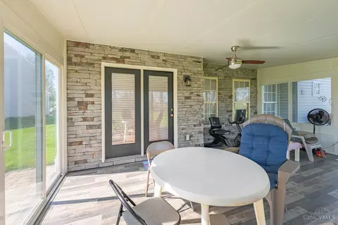 Exterior - 6520 Sioux Pass Ct, Hamilton Township, OH 45039 photo 7 of 13
