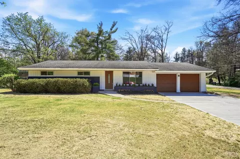 5695 Antoninus Dr, Cincinnati, OH 45238