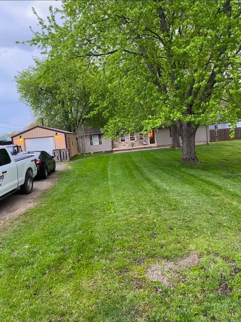 1068 St Rt 133, Bethel, OH 45106