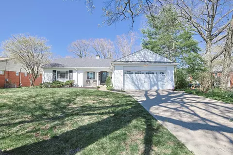 6846 Juniperview Ln, Madeira, OH 45243
