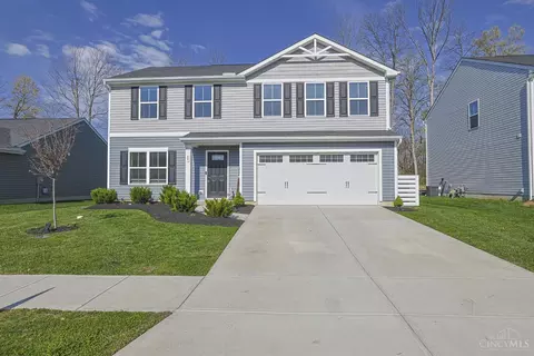 89 Cedarwood Dr, Amelia, OH 45102