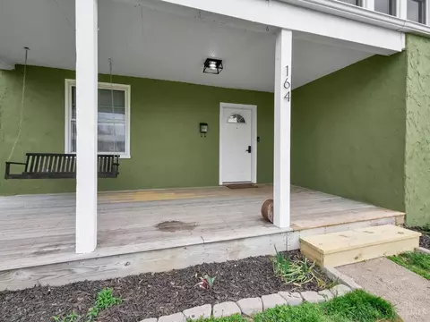 Exterior - 164 Walnut St, Williamsburg, OH 45176 photo 5 of 8