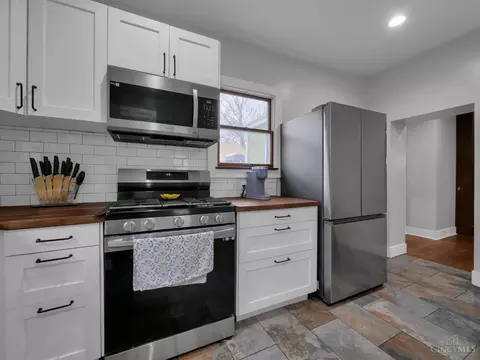 Kitchen - 164 Walnut St, Williamsburg, OH 45176 photo 3 of 5