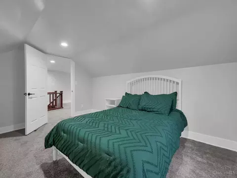 Bedroom - 164 Walnut St, Williamsburg, OH 45176 photo 6 of 8