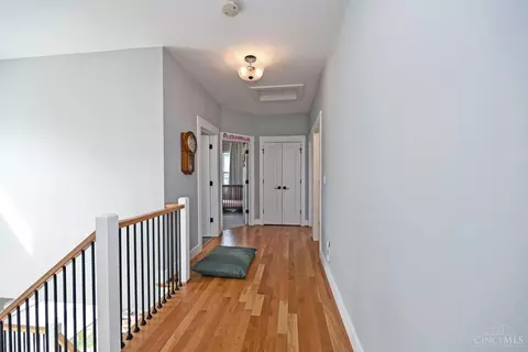 Entry Way - 3725 Maple Park Ave, Cincinnati, OH 45209 photo 5 of 6