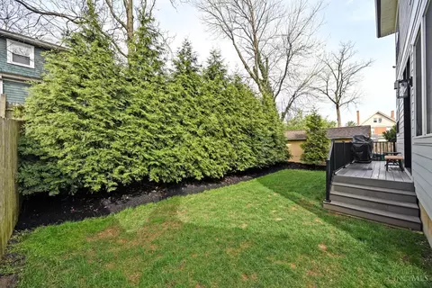 Exterior - 3725 Maple Park Ave, Cincinnati, OH 45209 photo 10 of 11