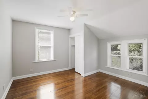 Bedroom - 2711 Baker Ave, Cincinnati, OH 45211 photo 1 of 6