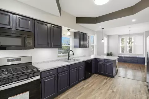 Kitchen - 2711 Baker Ave, Cincinnati, OH 45211 photo 2 of 2