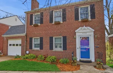 4152 Paxton Woods Dr, Cincinnati, OH 45209