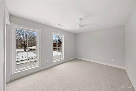 Bedroom - 3119 Hackberry St, Cincinnati, OH 45207 photo 7 of 9