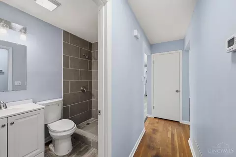 Entry Way - 1400 Sigma Cir, Cincinnati, OH 45255 photo 2 of 2
