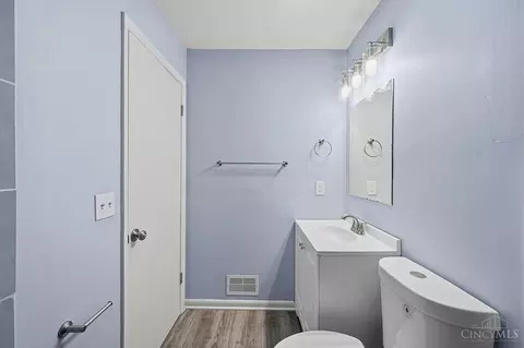 Bath - 1400 Sigma Cir, Cincinnati, OH 45255 photo 2 of 2