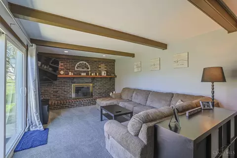 Living - 5860 Timely Ter, Cincinnati, OH 45233 photo 5 of 7