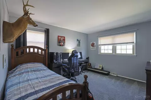 Bedroom - 5860 Timely Ter, Cincinnati, OH 45233 photo 3 of 9